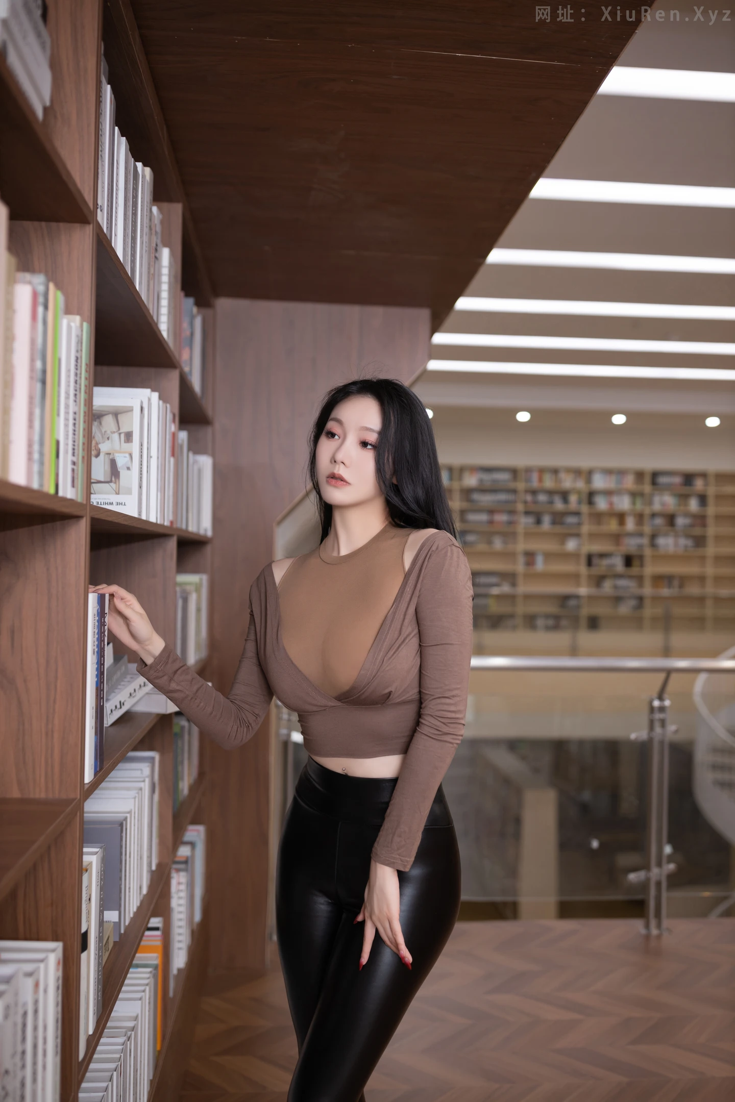 FW01003-安然-娇颜如玉-90P-秀人网 - XiuRen.Pro