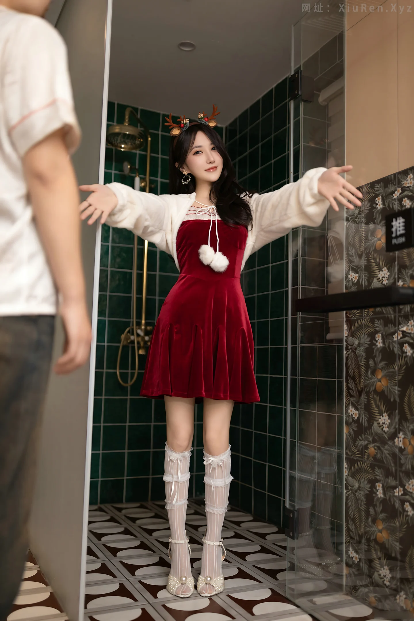 图片[3]-FW0314-鱼子酱-圣诞快乐-161P-秀人网 - XiuRen.Pro