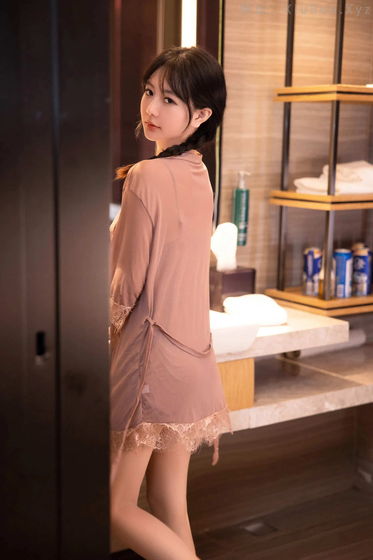 图片[2]-FW0322-妮小妖-浴室醉酒-125P-秀人网 - XiuRen.Pro