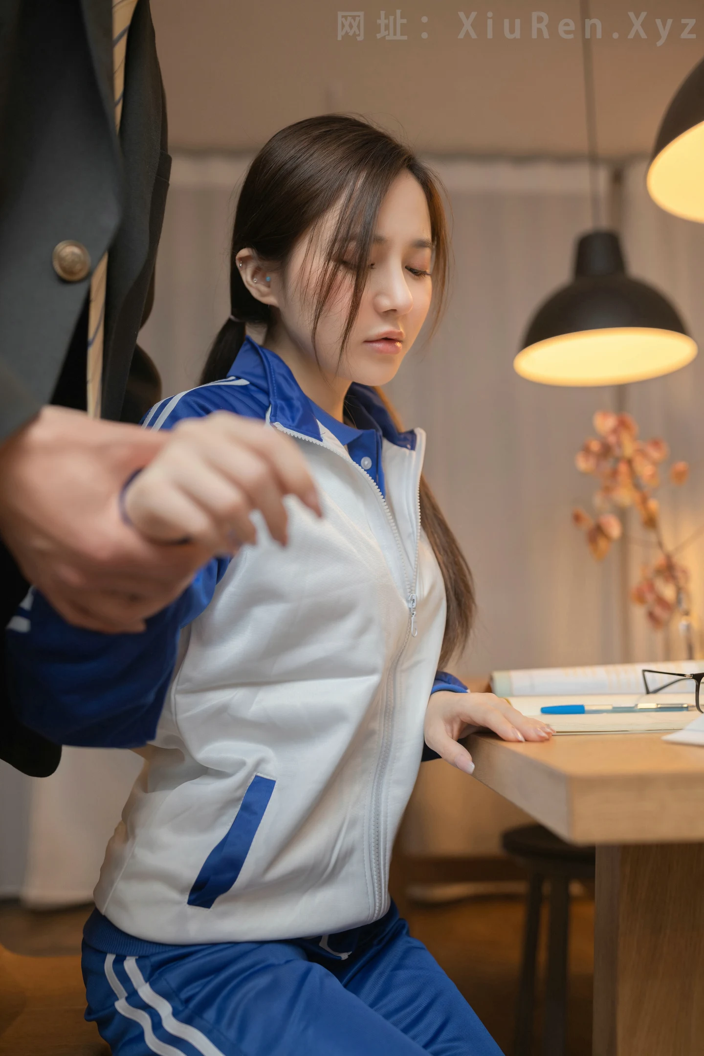 图片[2]-FW0390-鱼子酱-家教-87P-秀人网 - XiuRen.Pro