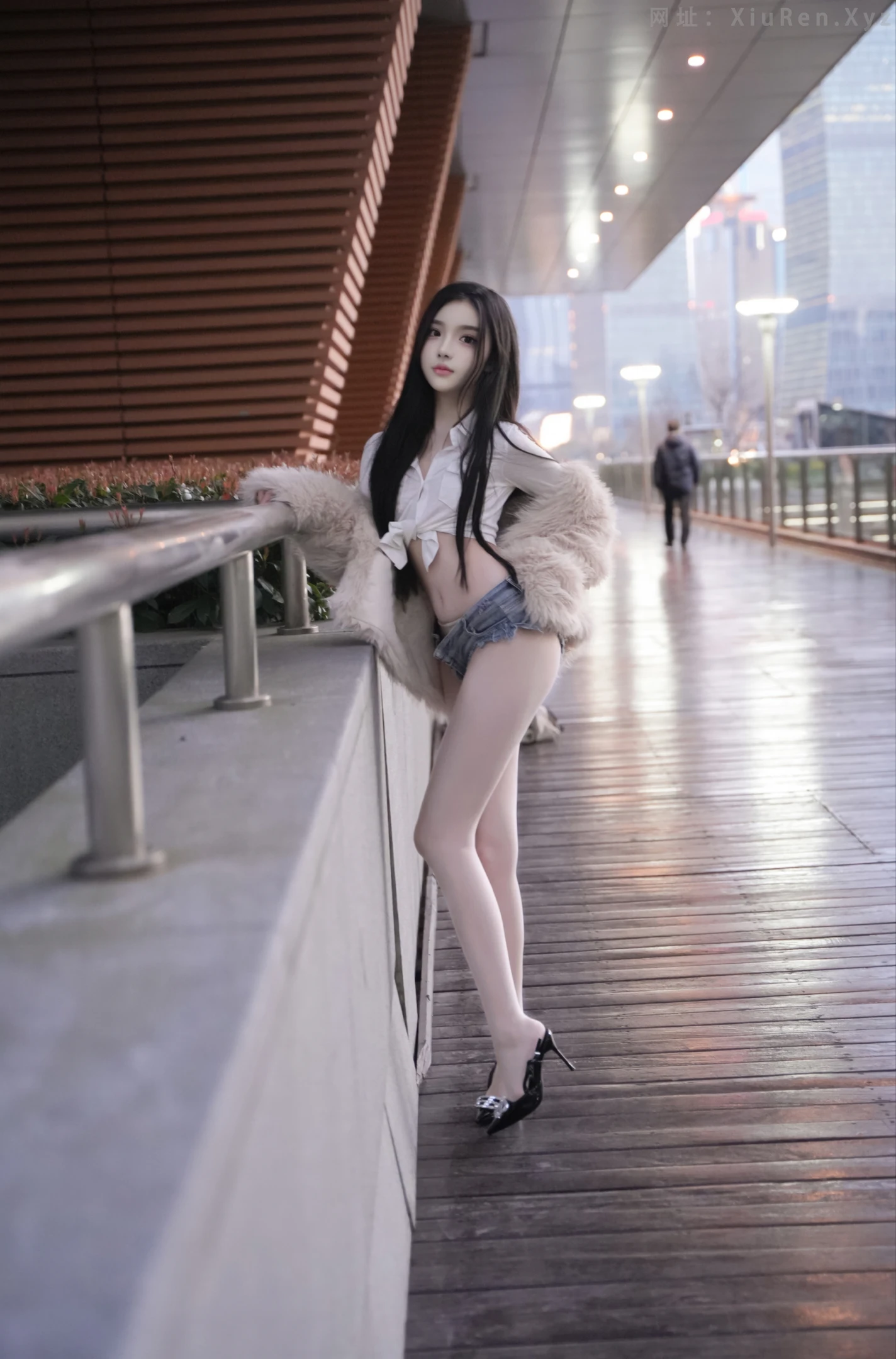 图片[3]-FW0425-果儿-牛仔短裤-81P-秀人网 - XiuRen.Pro