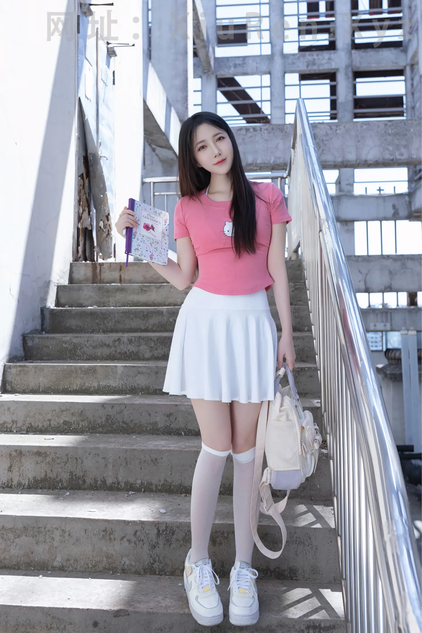 FW0503-鱼子酱-天台少女-86P-秀人网 - XiuRen.Pro