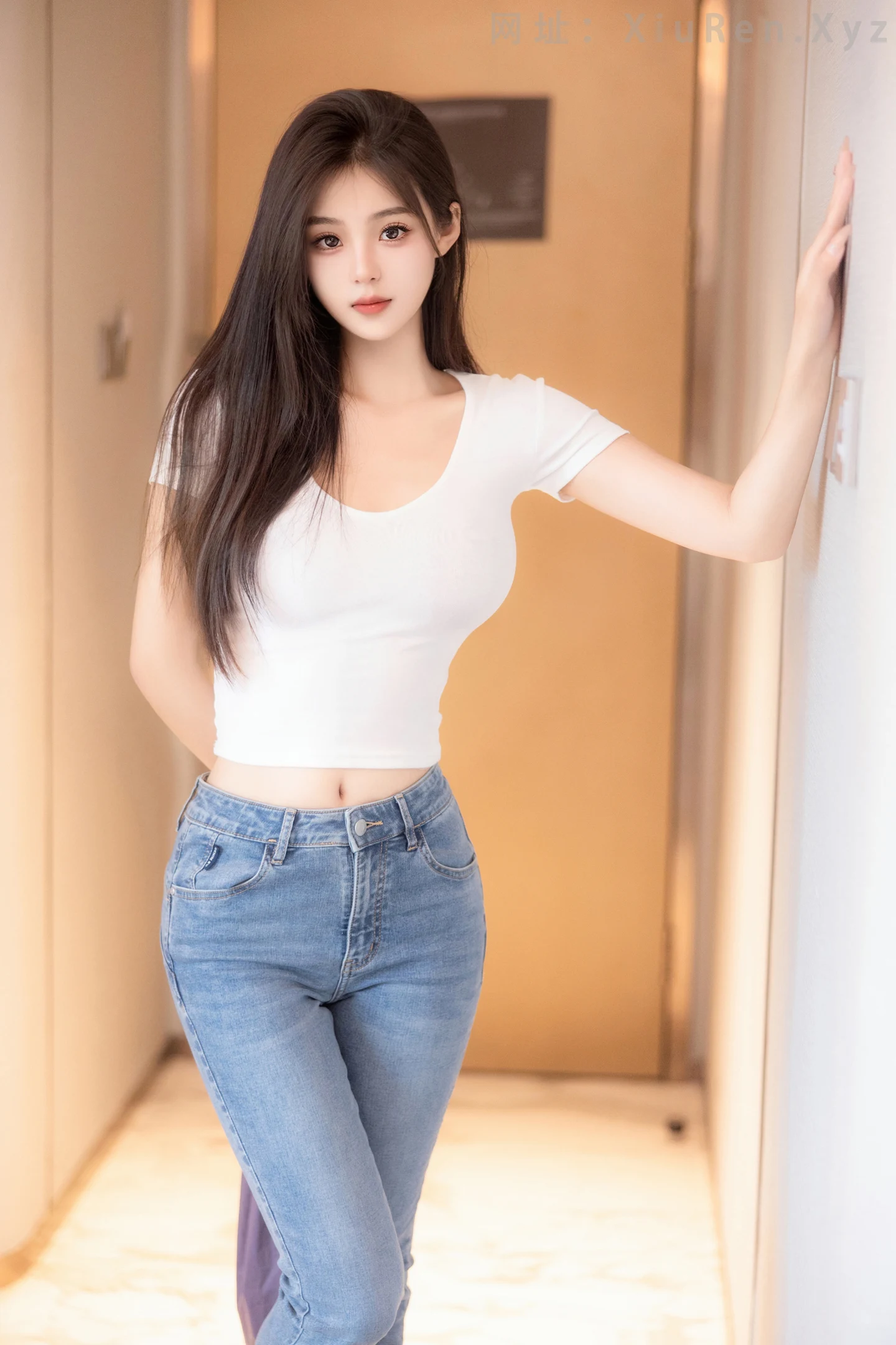 图片[2]-FW0549-周周不吃香菜-简约牛仔裤-88P-秀人网 - XiuRen.Pro