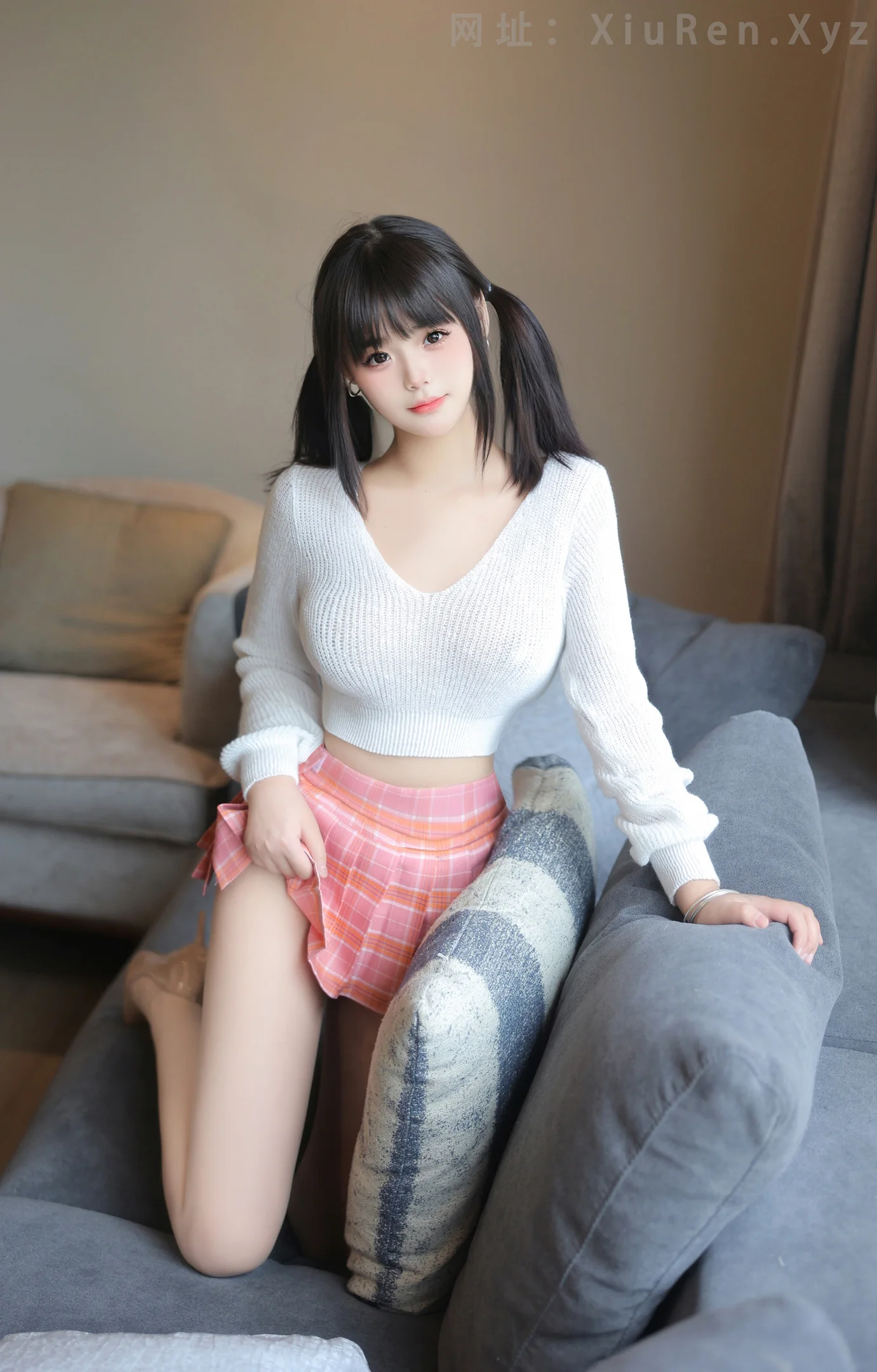 FW0573-徐若兮-真空肉丝-82P-秀人网 - XiuRen.Pro