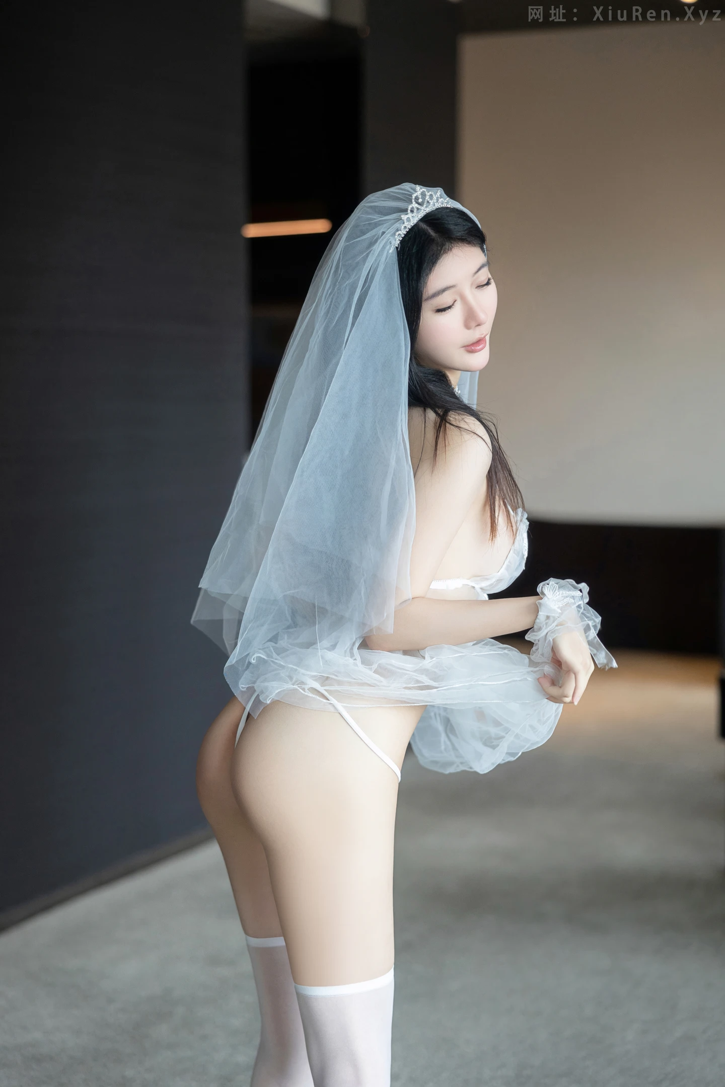 图片[3]-FW0585-谭小灵-婚纱双跳蛋-142P-秀人网 - XiuRen.Pro