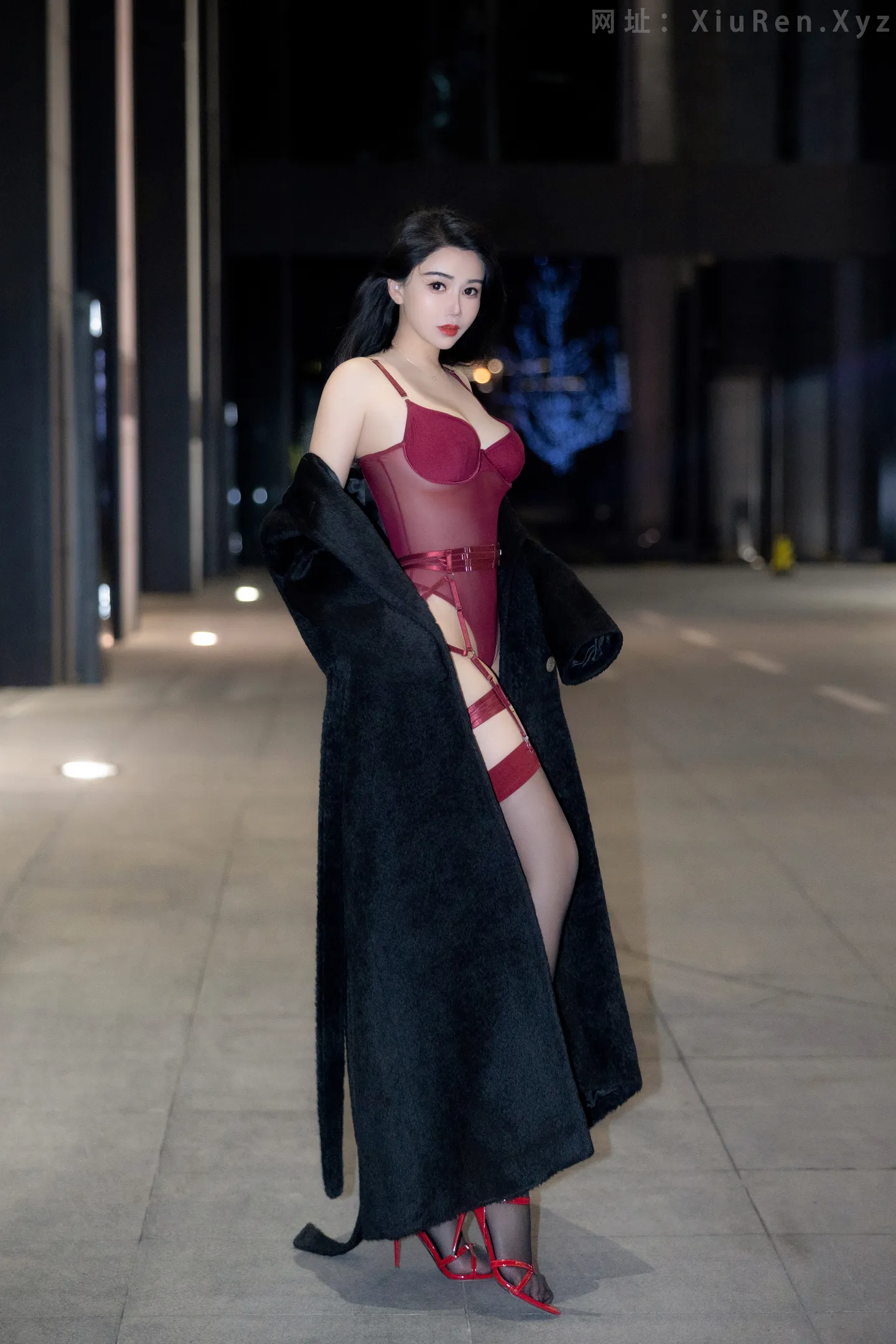 图片[3]-FW0590-徐若兮-红色情趣-85P-秀人网 - XiuRen.Pro
