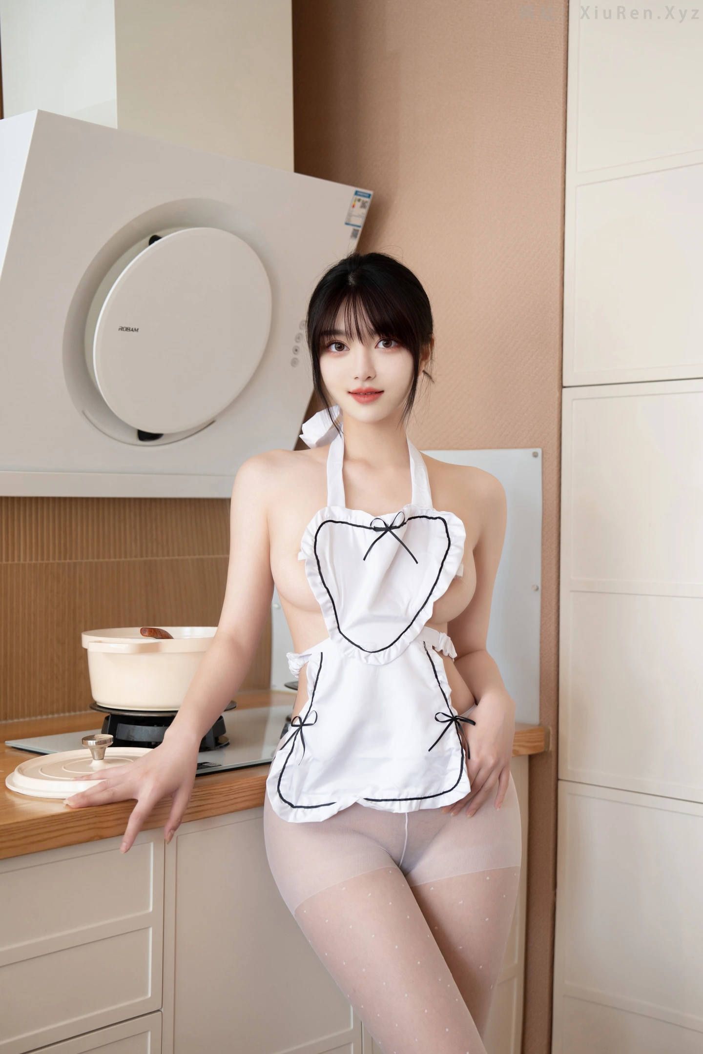 FW1056-绮里嘉ula-70P-秀人网 - XiuRen.Xyz
